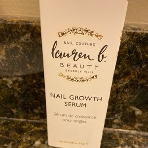 Nail growth serum